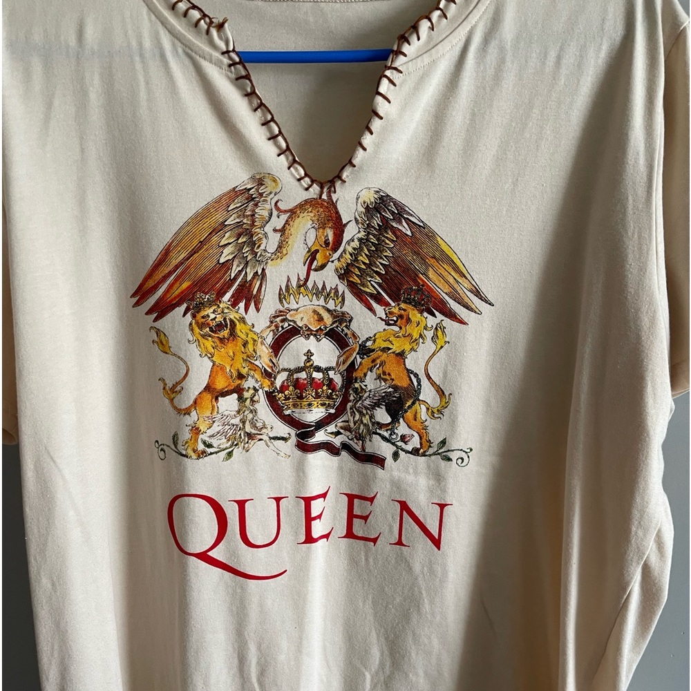 Concert tee